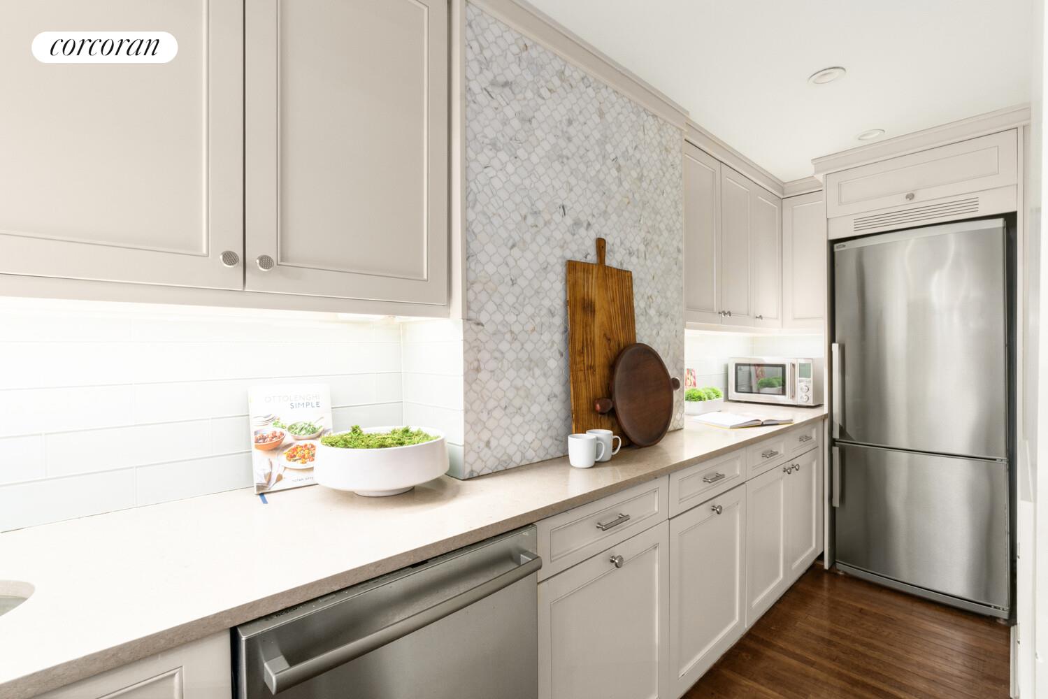 1 W 67TH Street 300