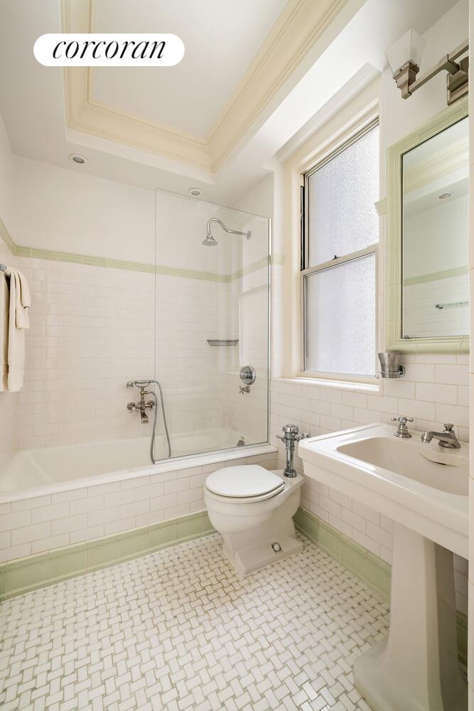 8 E 96TH Street 7C