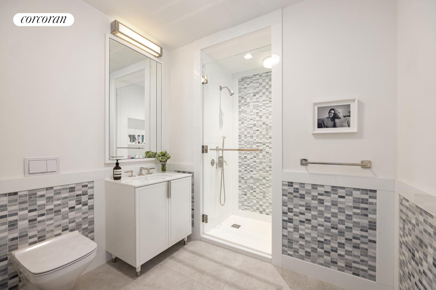 212 5TH Avenue 14B