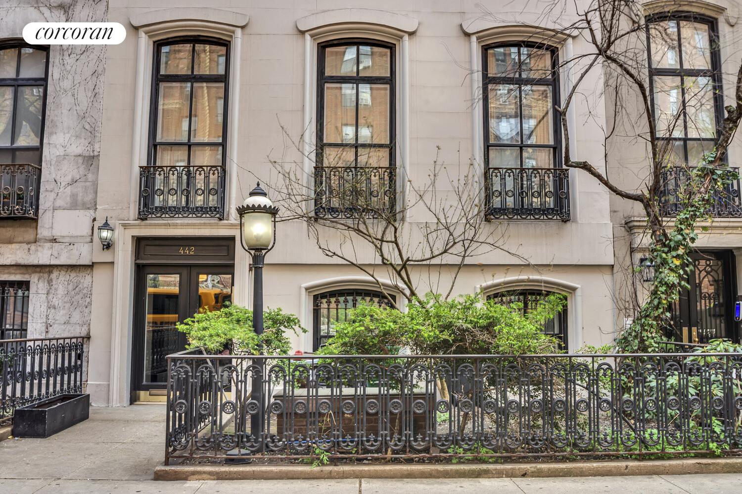 442 W 23RD Street E