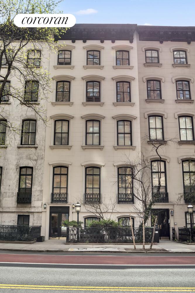 442 W 23RD Street E