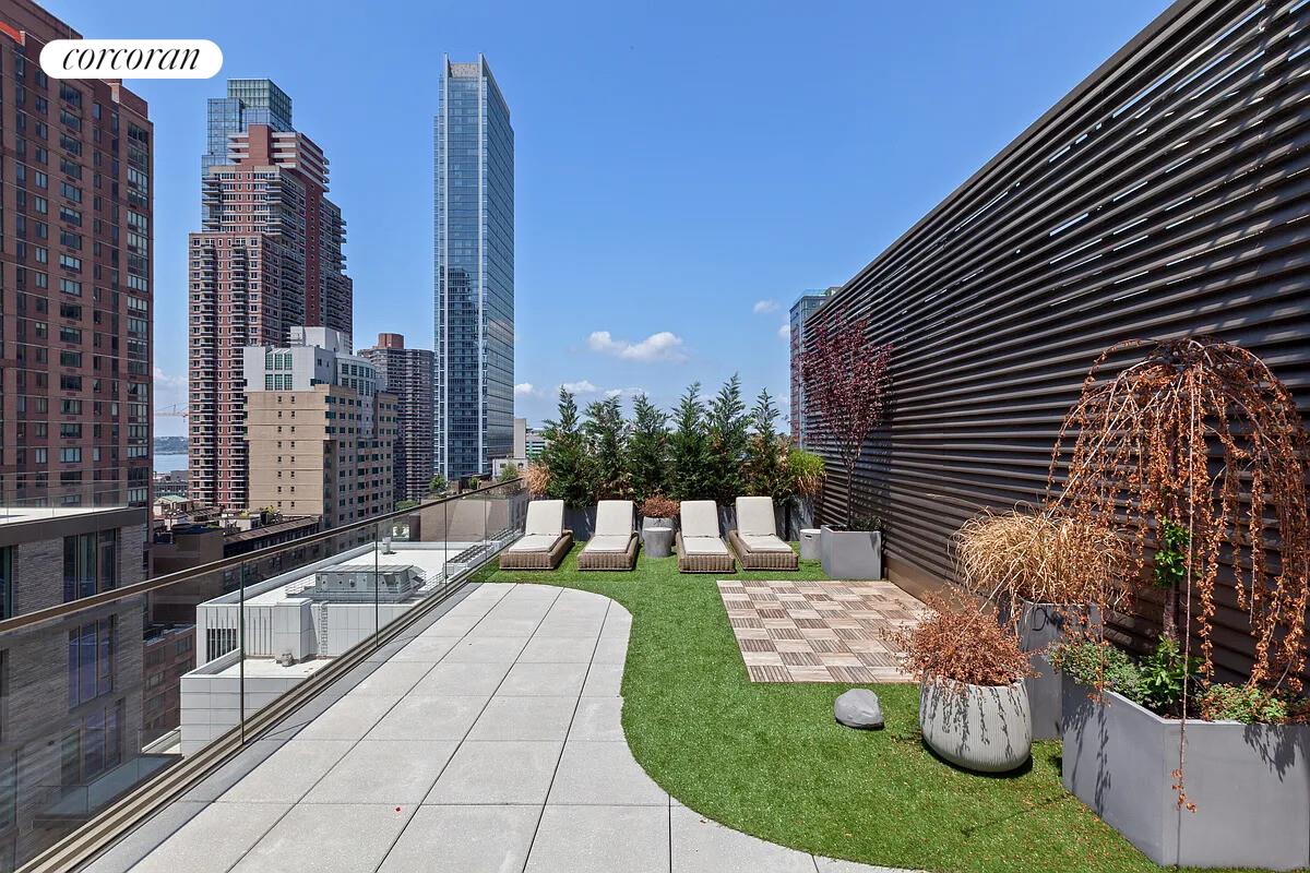 505 W 43RD Street 9C