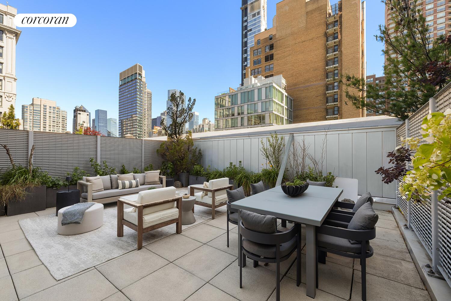 225 5TH Avenue PHB