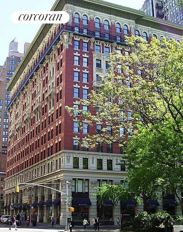 225 5TH Avenue PHB