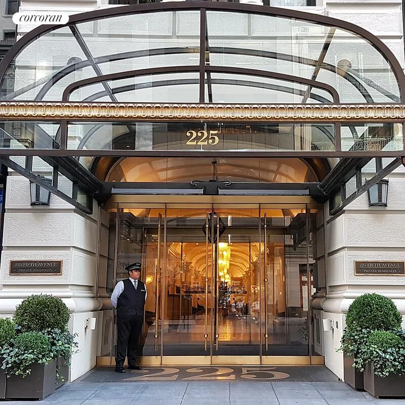 225 5TH Avenue PHB