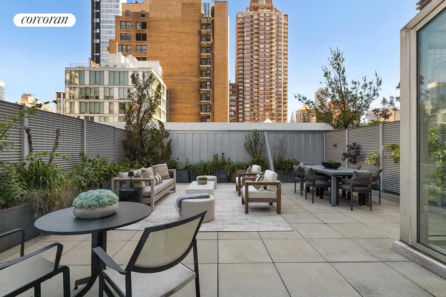 225 5TH Avenue PHB