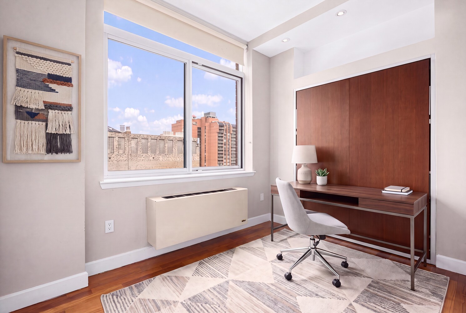 212 E 57TH Street 21A