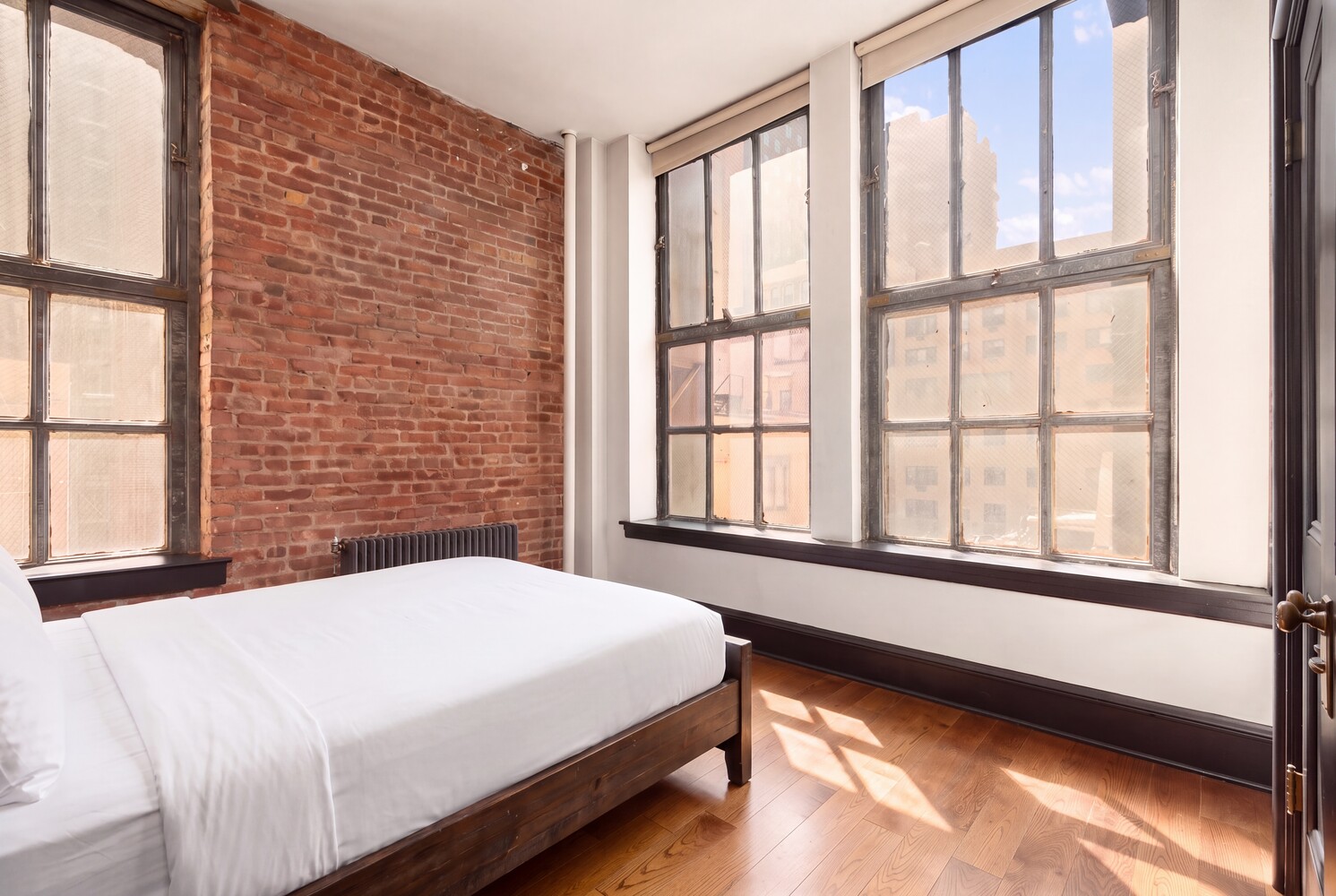 12 W 17TH Street 6
