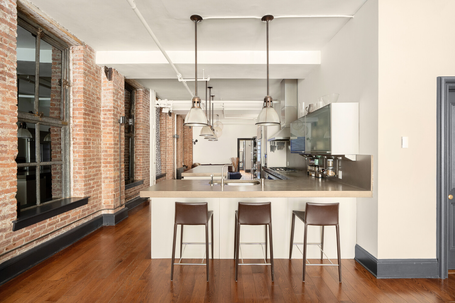 12 W 17TH Street 6