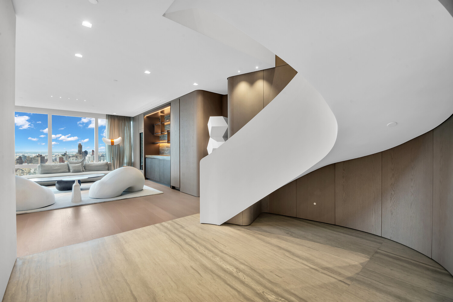 25 COLUMBUS Circle 60AG