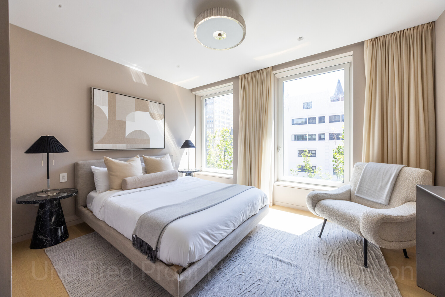 37 WARREN Street PHCD