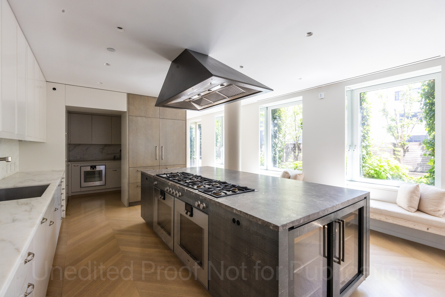 37 WARREN Street PHCD
