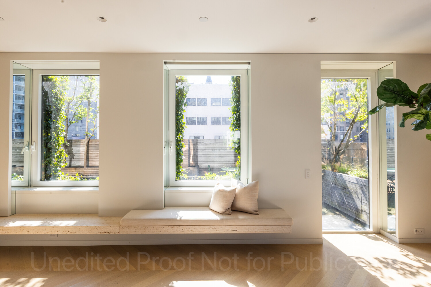 37 WARREN Street PHCD
