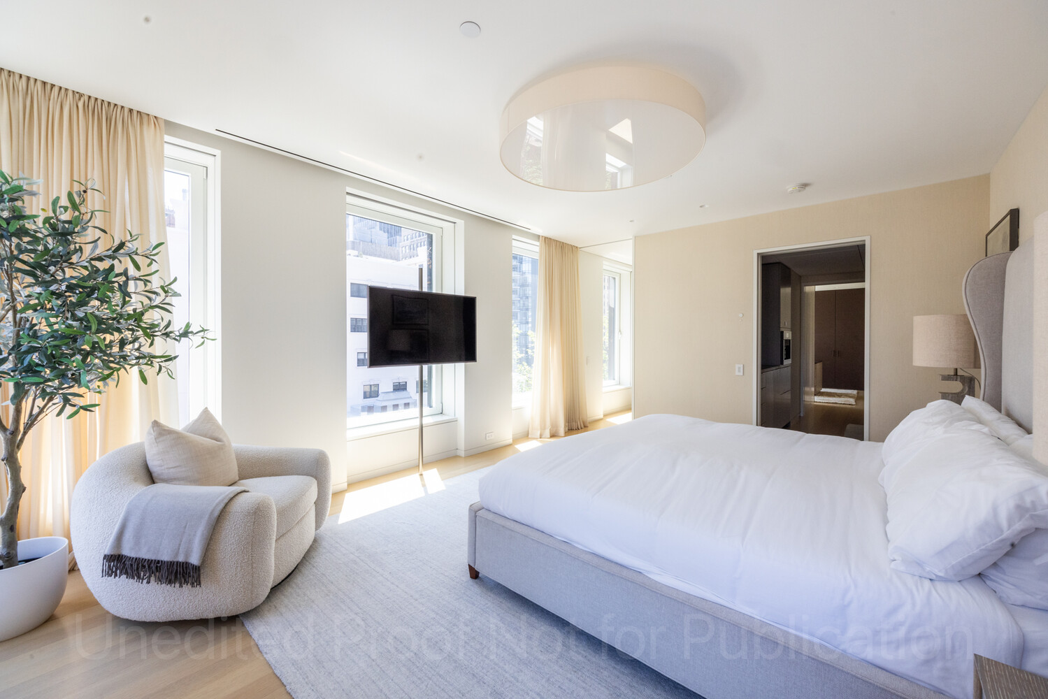 37 WARREN Street PHCD