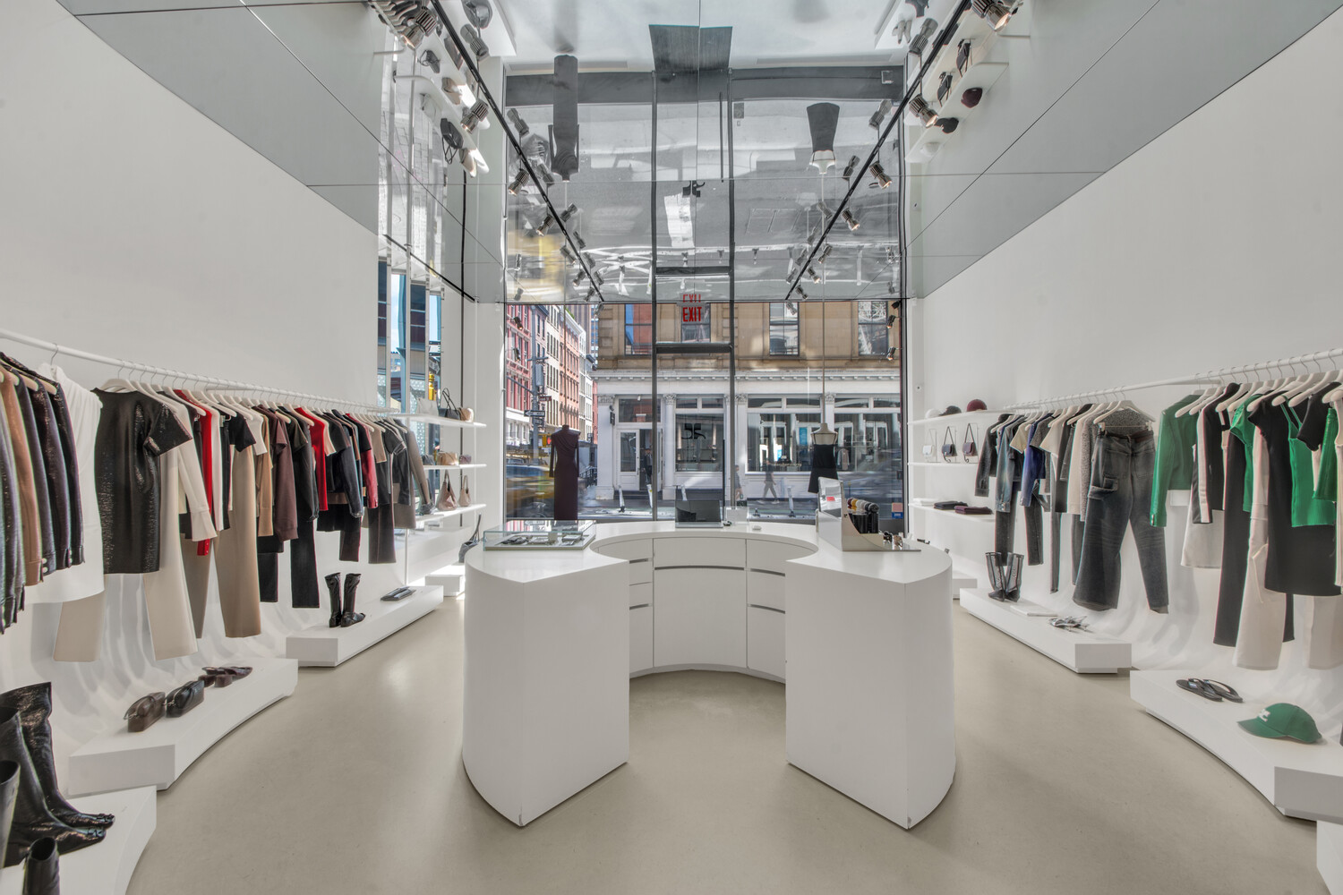 104 GRAND Street 1