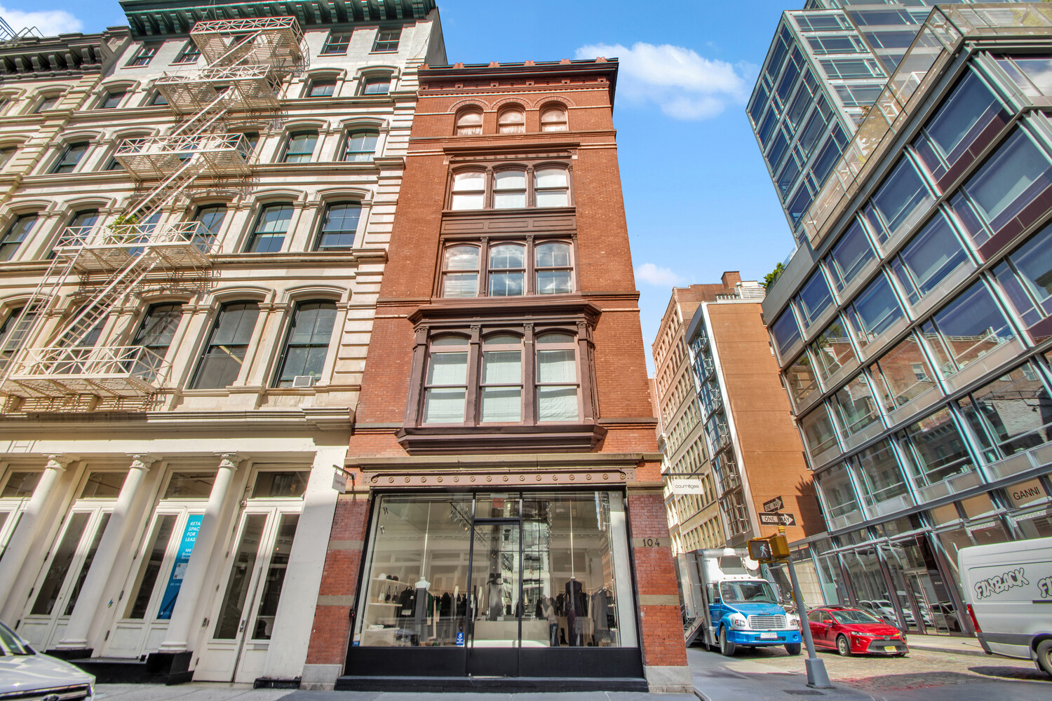 104 GRAND Street 1