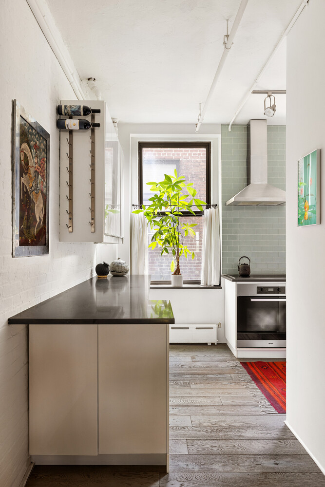 325 W 16TH Street 3W