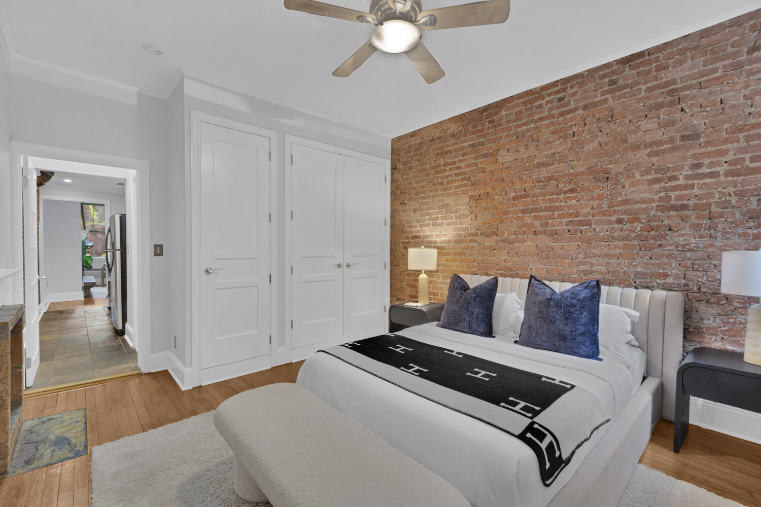256 W 21ST Street G1
