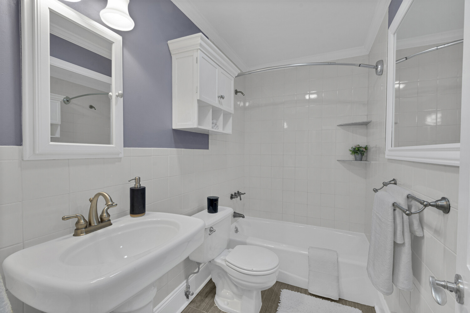256 W 21ST Street G1