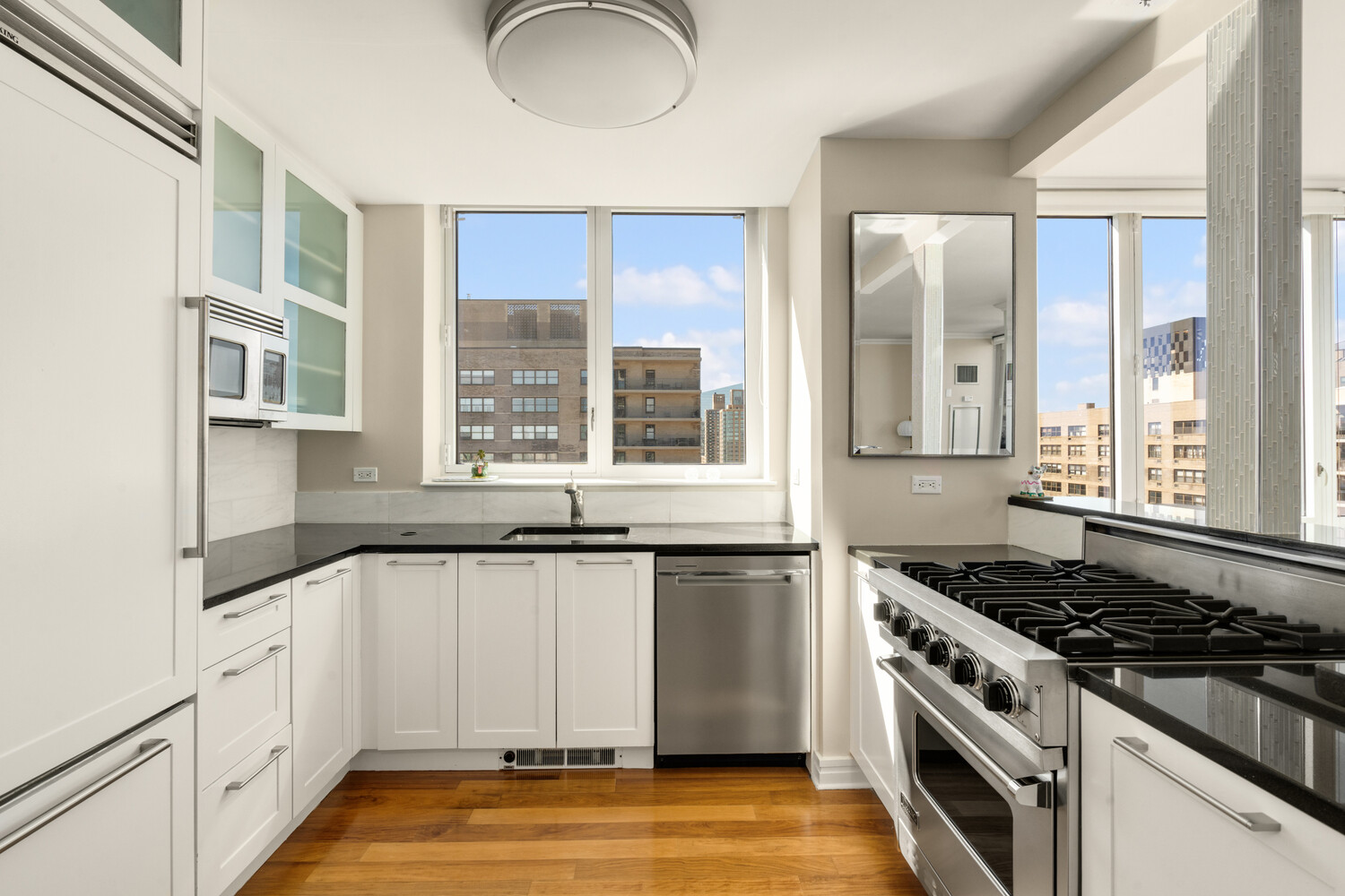 200 W END Avenue PHAS