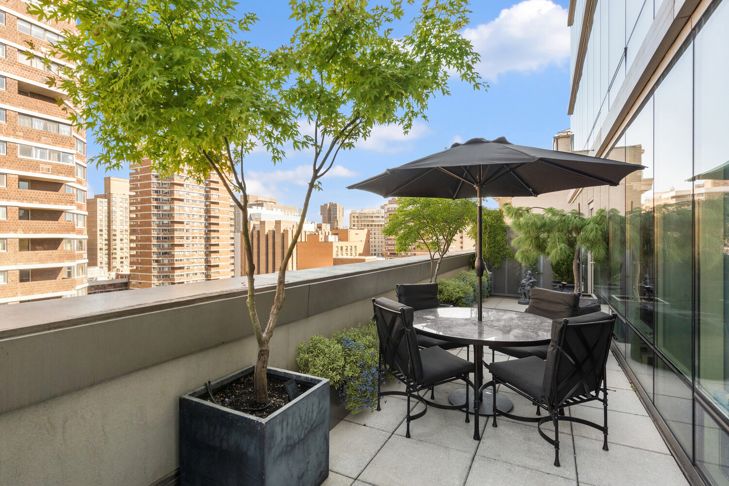 300 E 23RD Street 14B