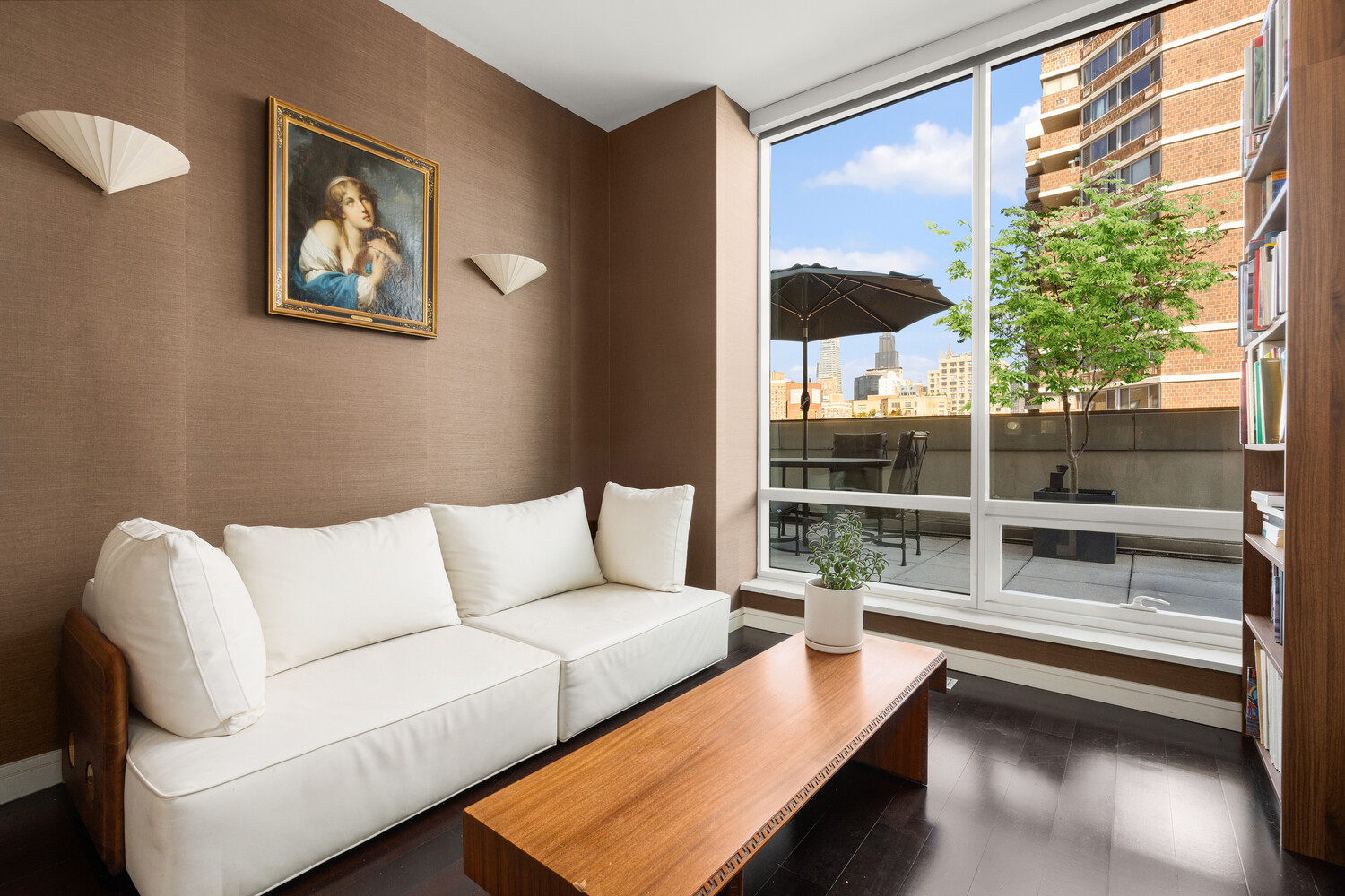 300 E 23RD Street 14B