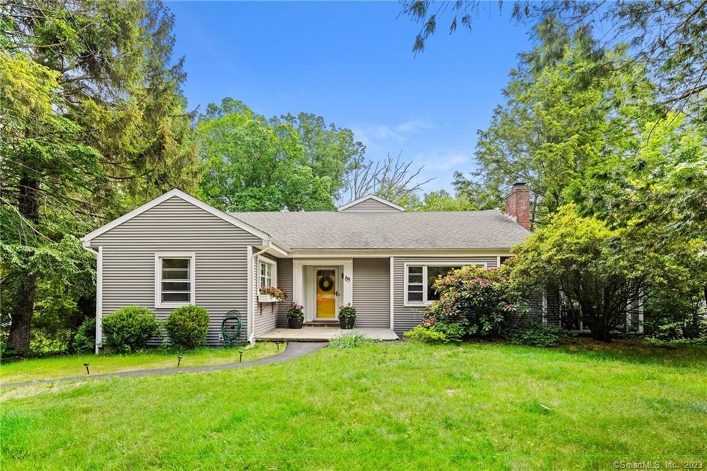 89 Dyer Avenue