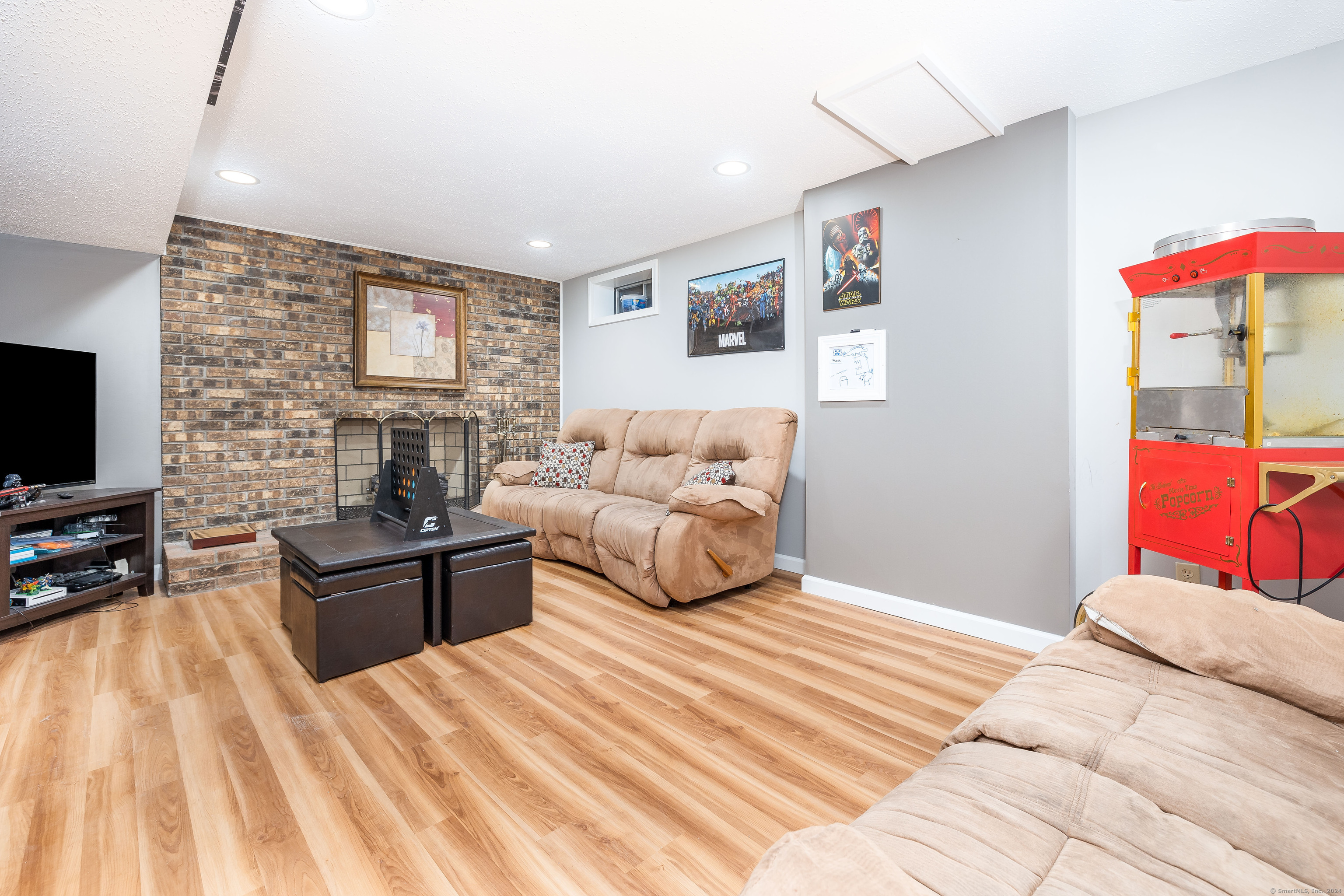 12 Oakengates