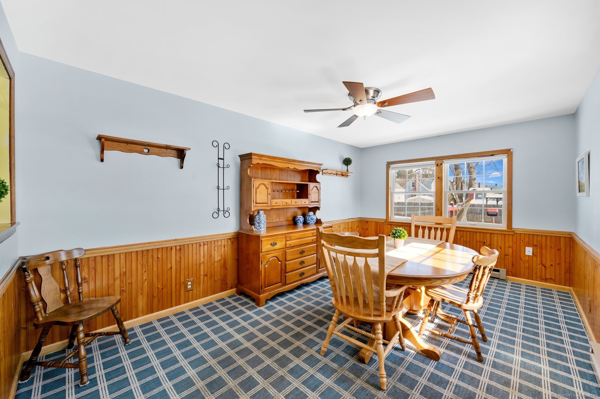 6 Sylvia Lane