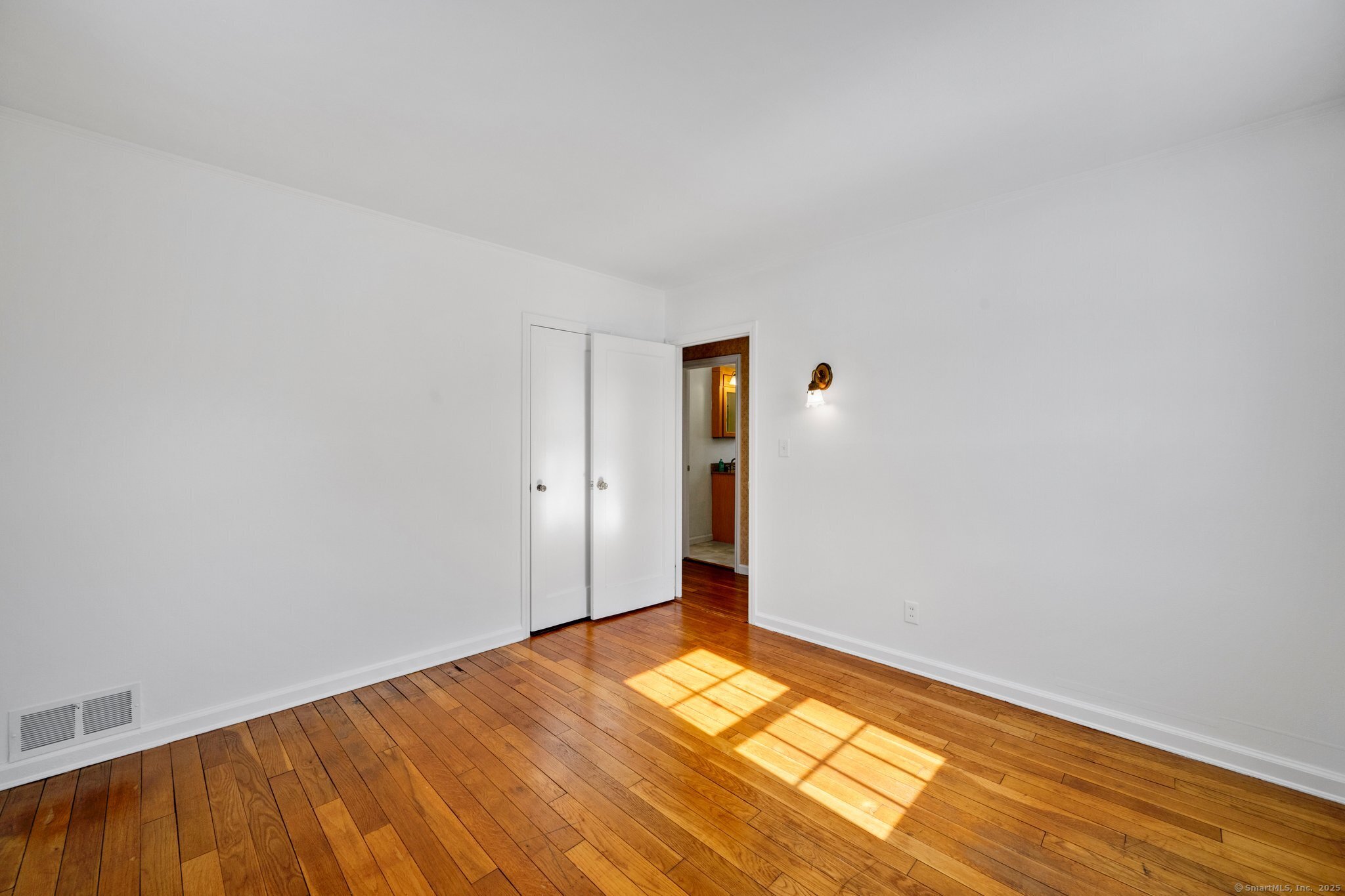 6 Sylvia Lane