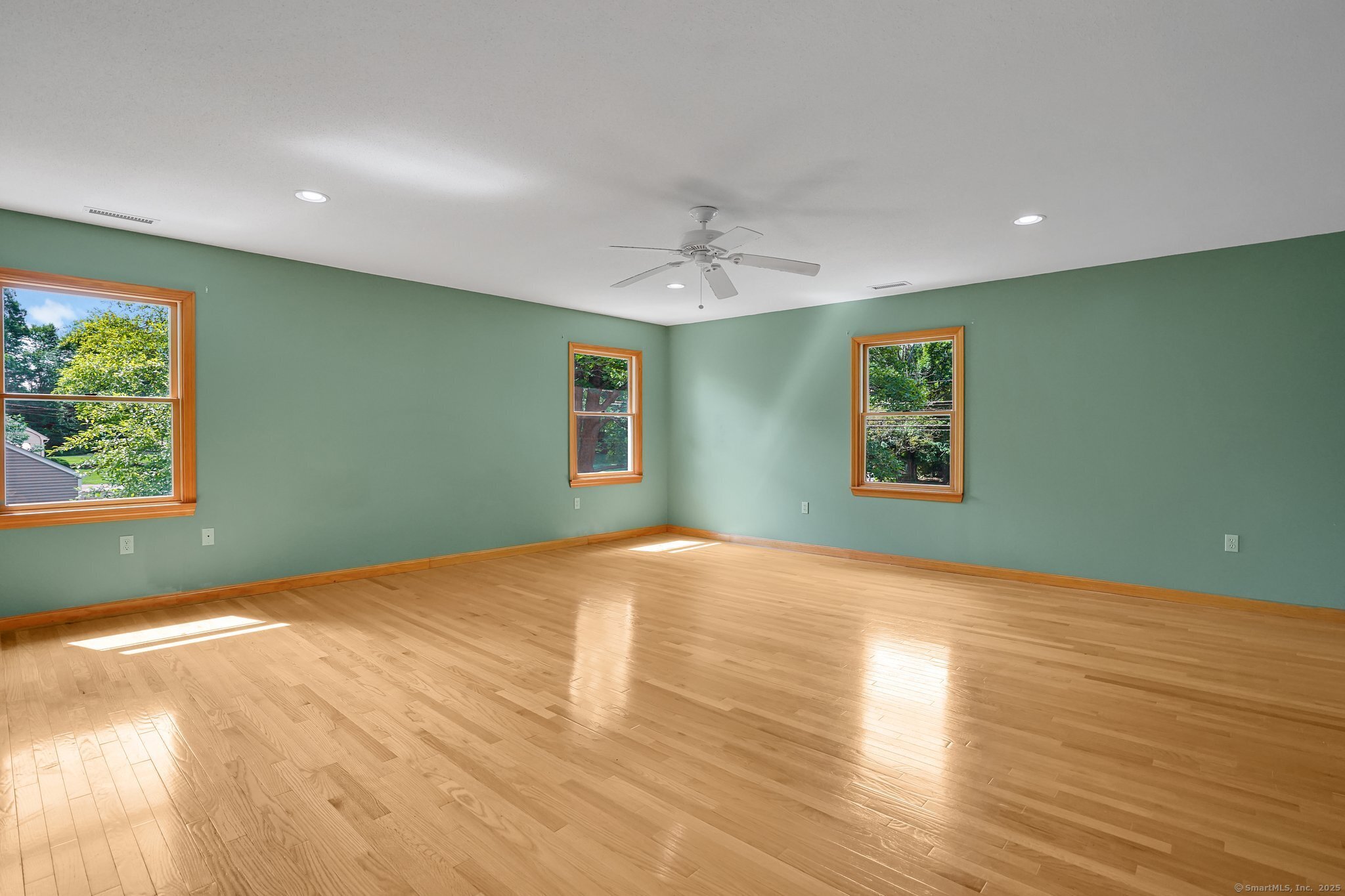 228 North Granby Road