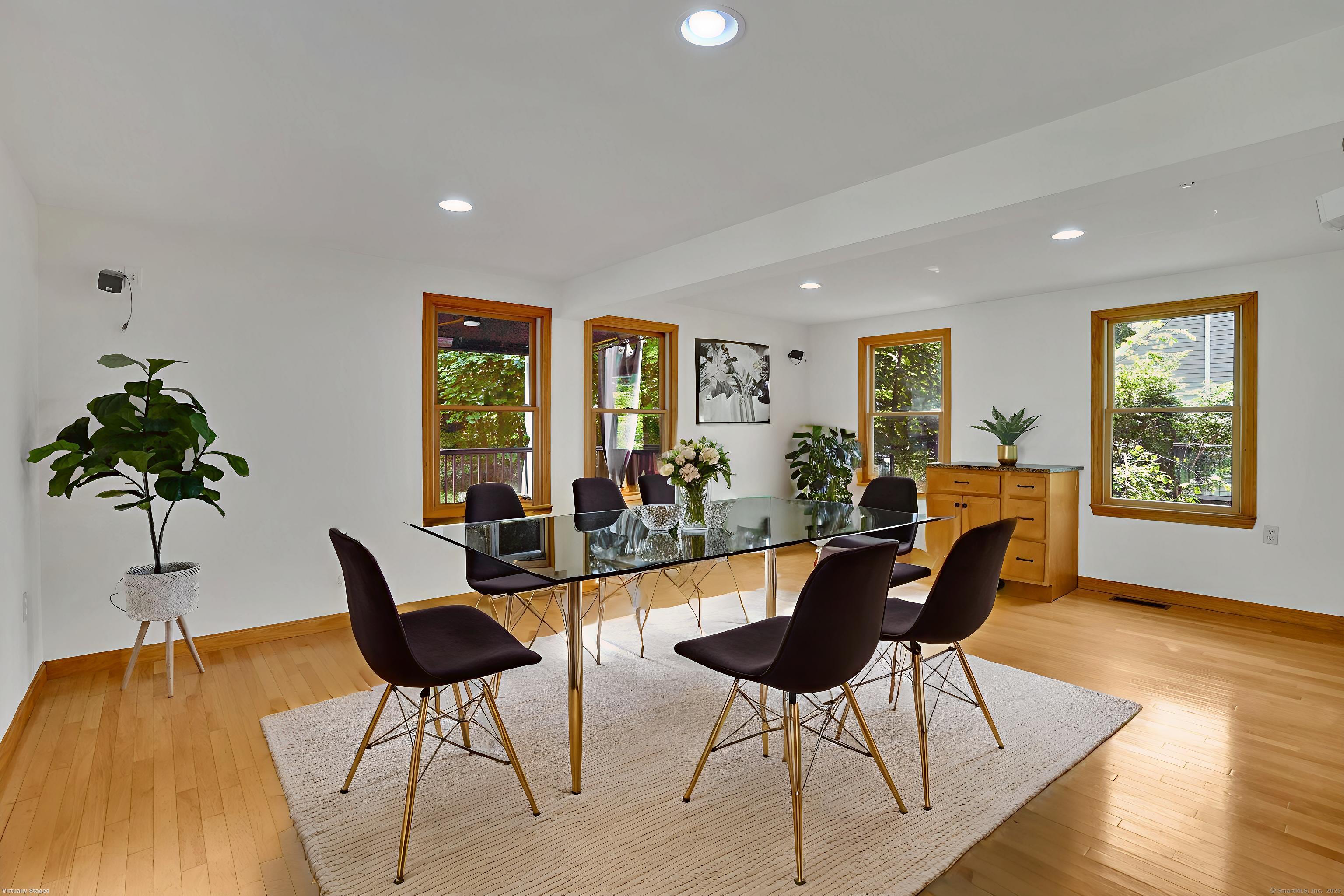 228 North Granby Road