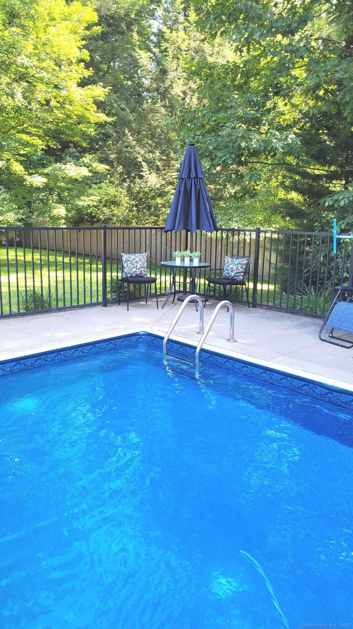 170 Winding Lane