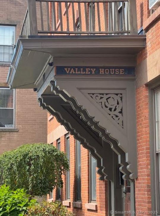 130 Main Street APT 4C
