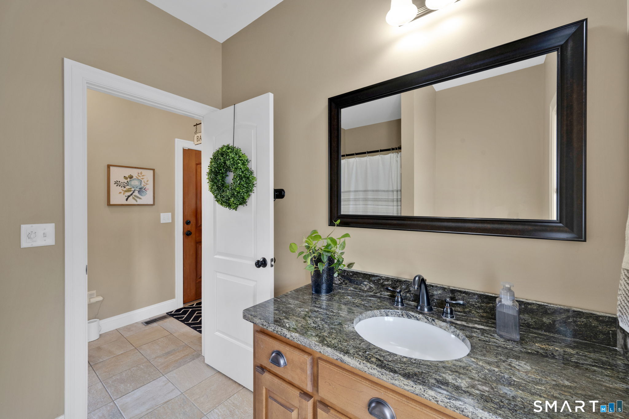 6 Eastview Drive