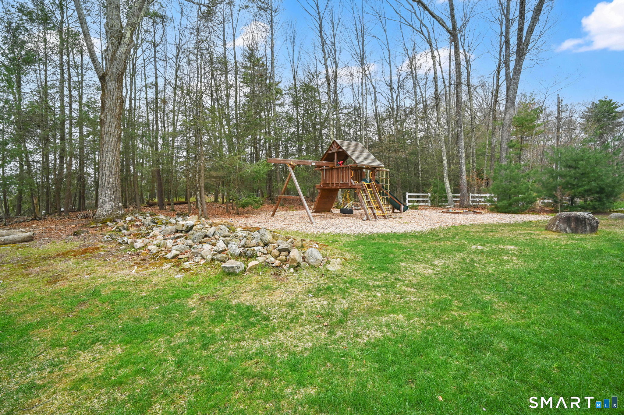 6 Eastview Drive