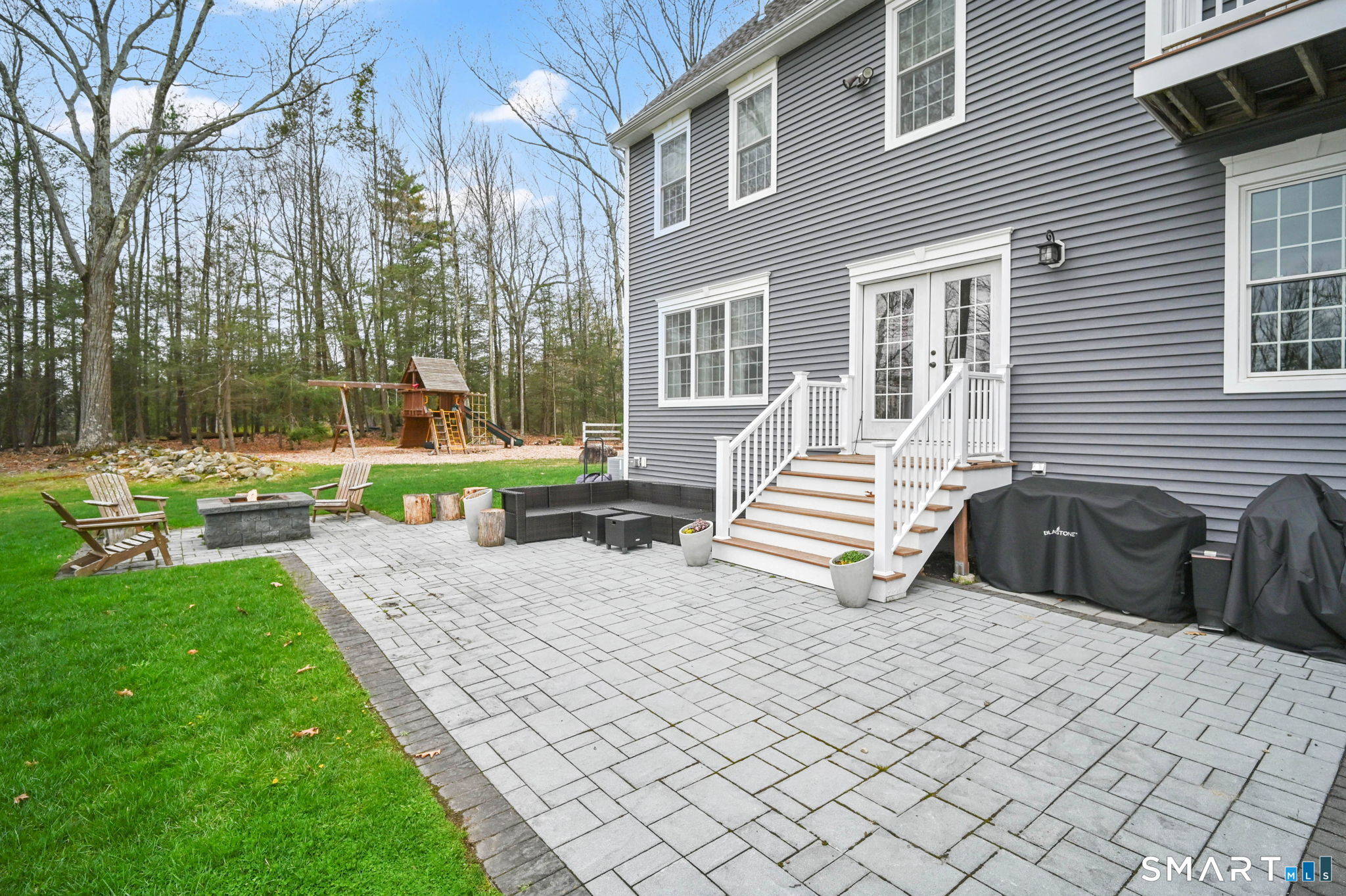 6 Eastview Drive