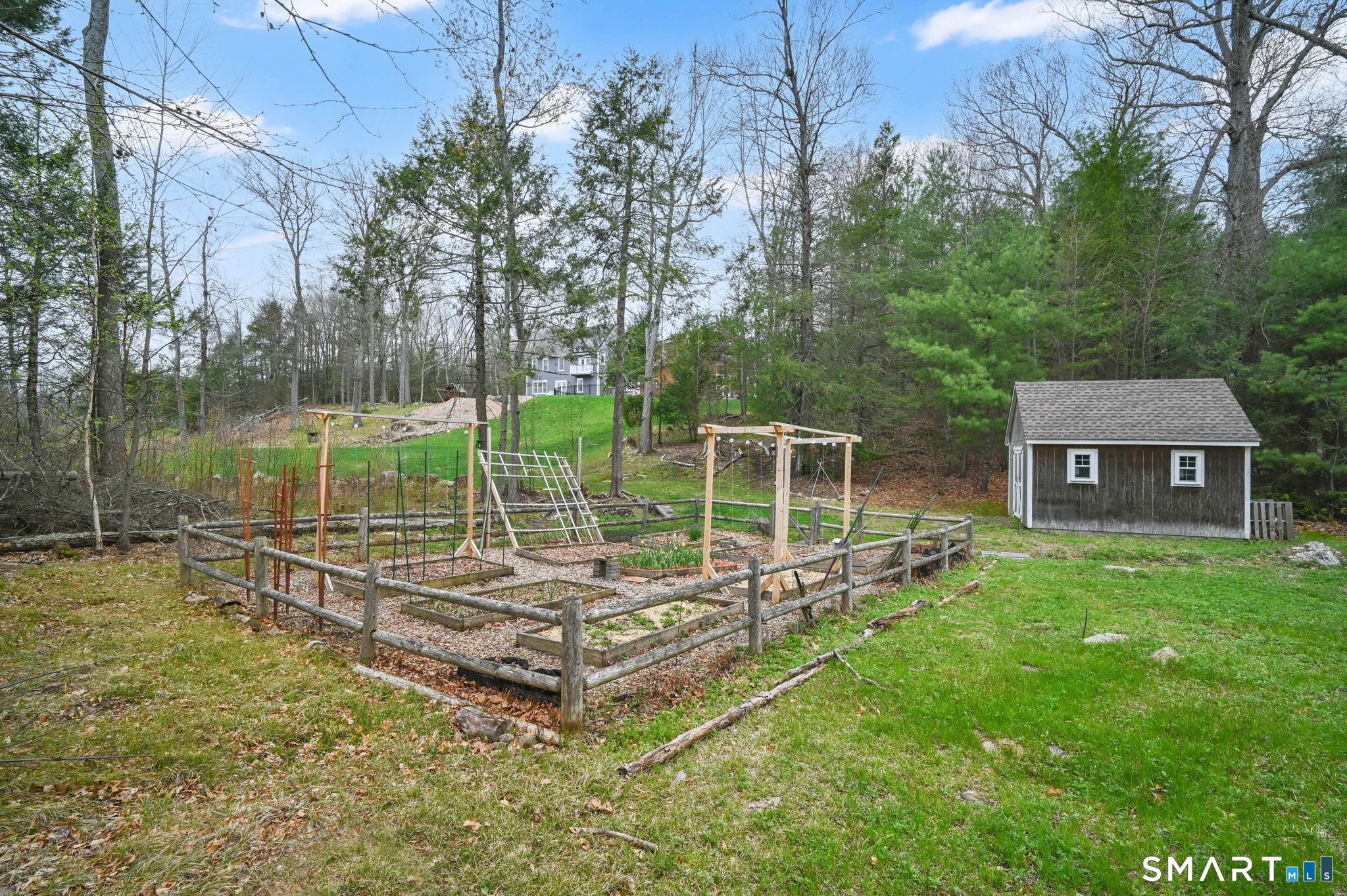 6 Eastview Drive