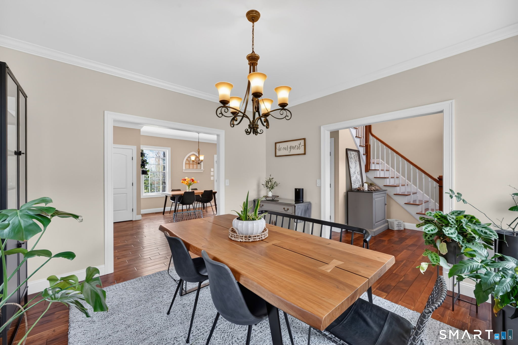 6 Eastview Drive