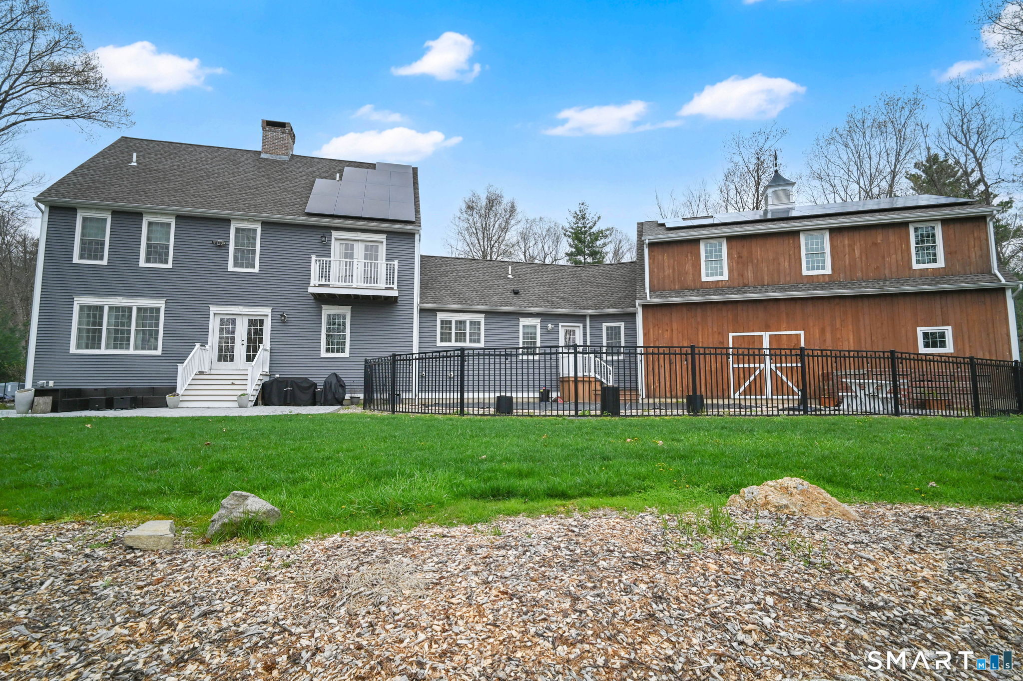6 Eastview Drive