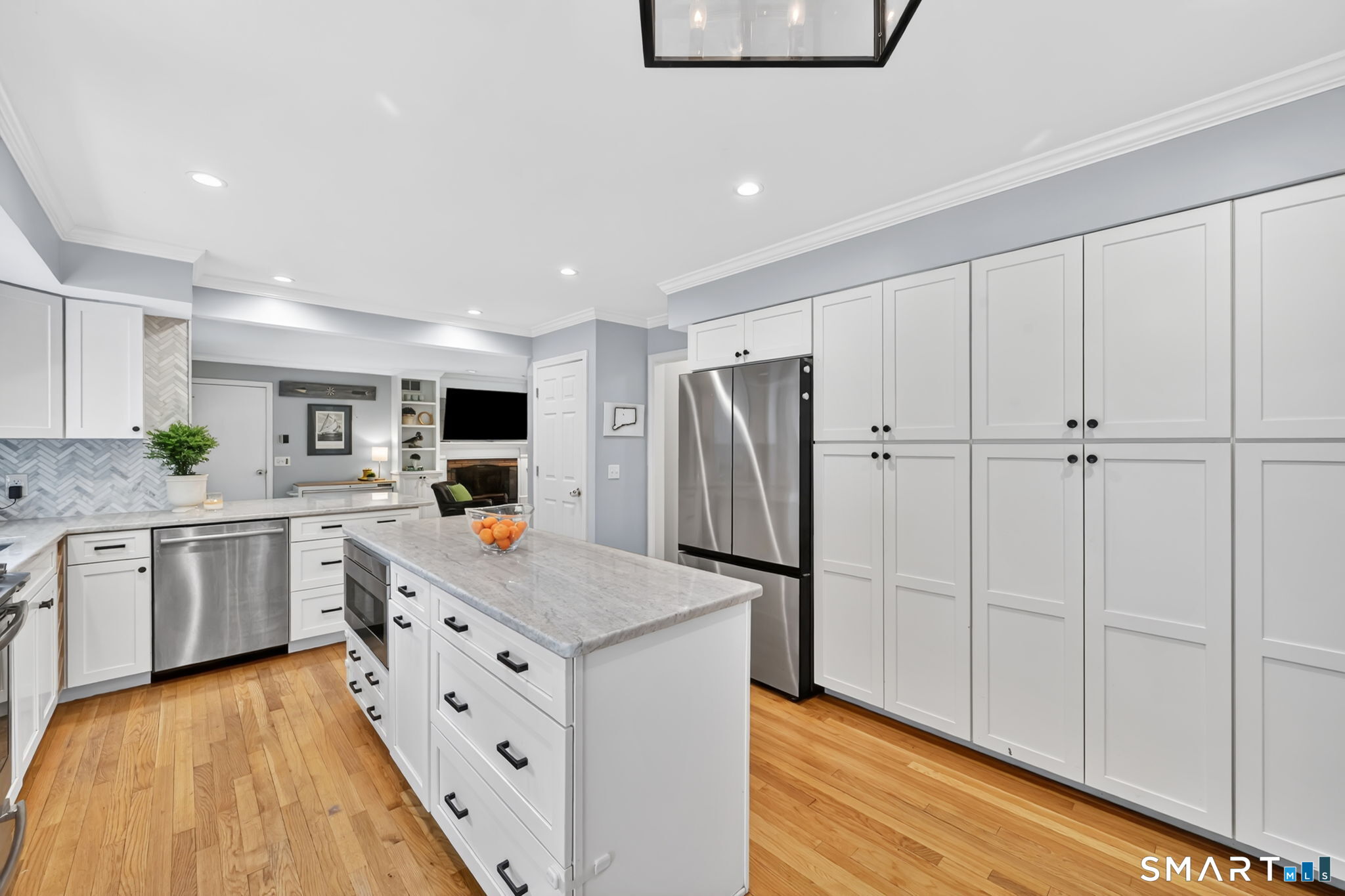 369 West Mountain Road