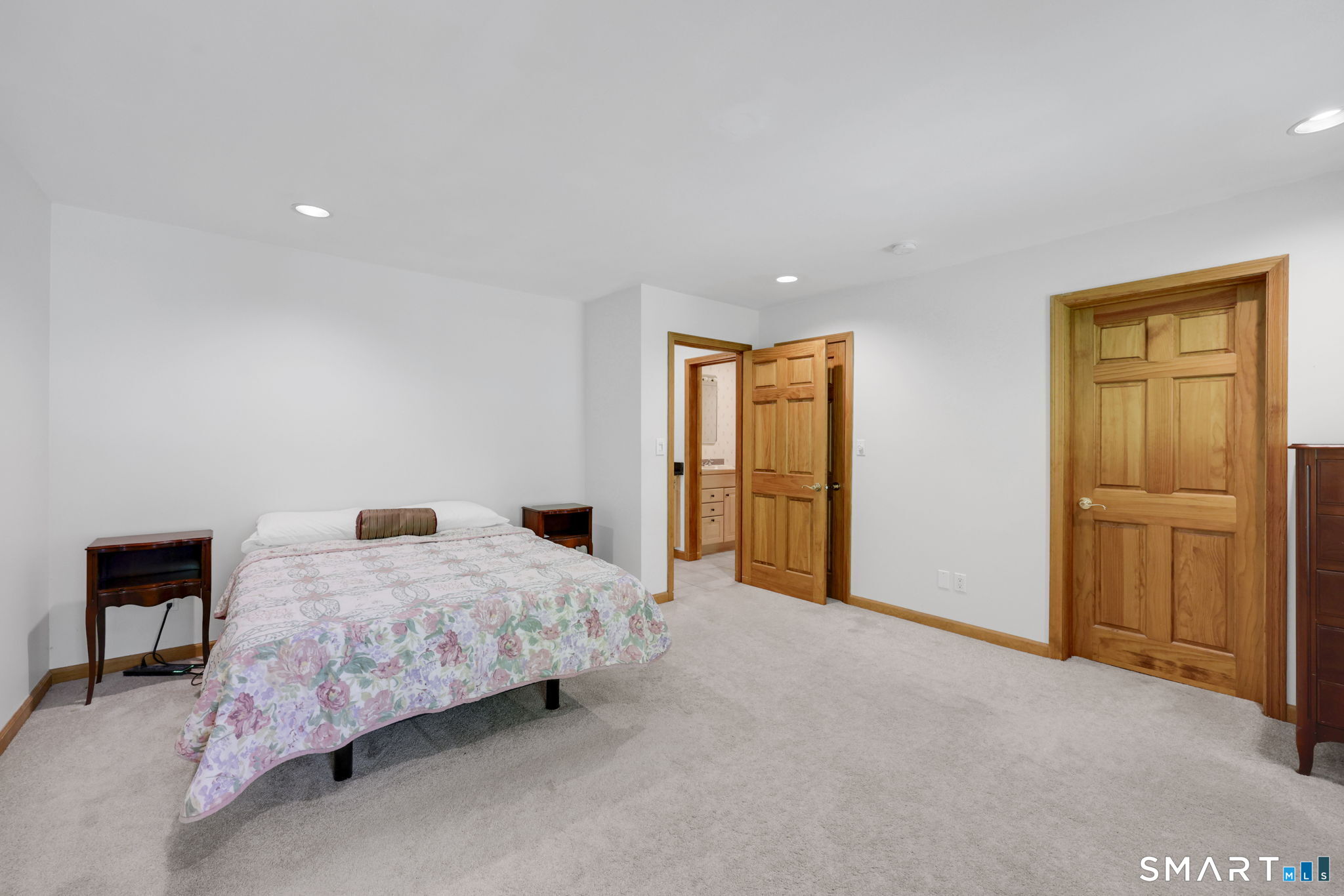 10 Hampshire Lane