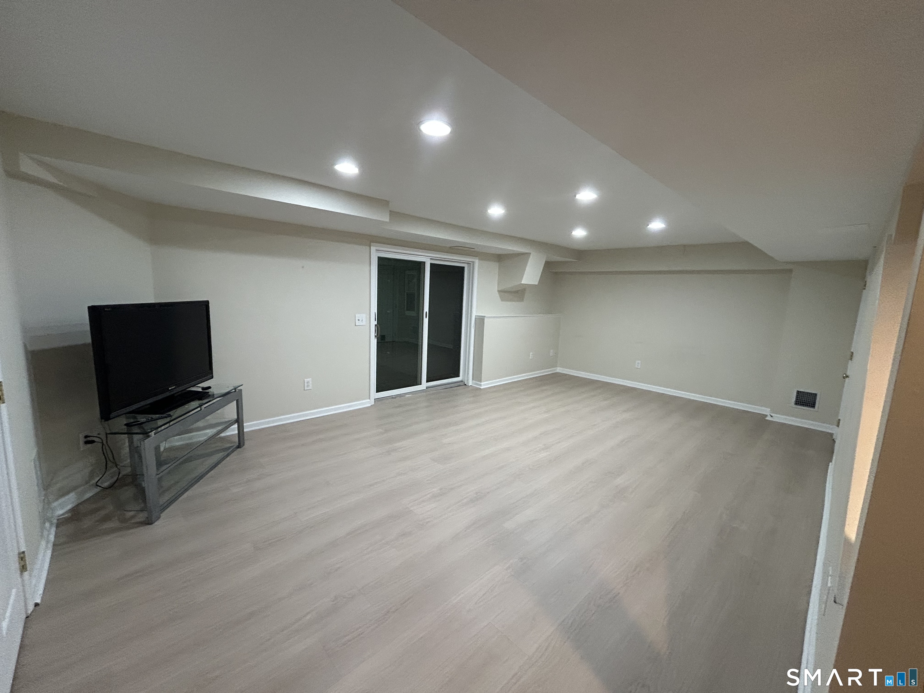 10 Sidney Way 10