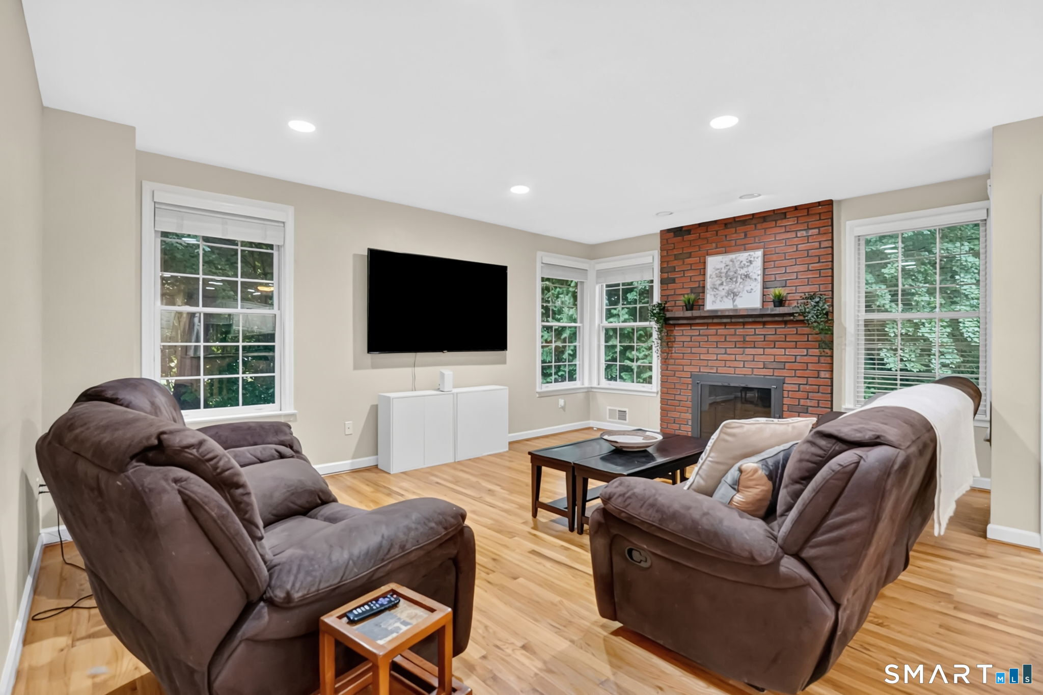 10 Sidney Way 10