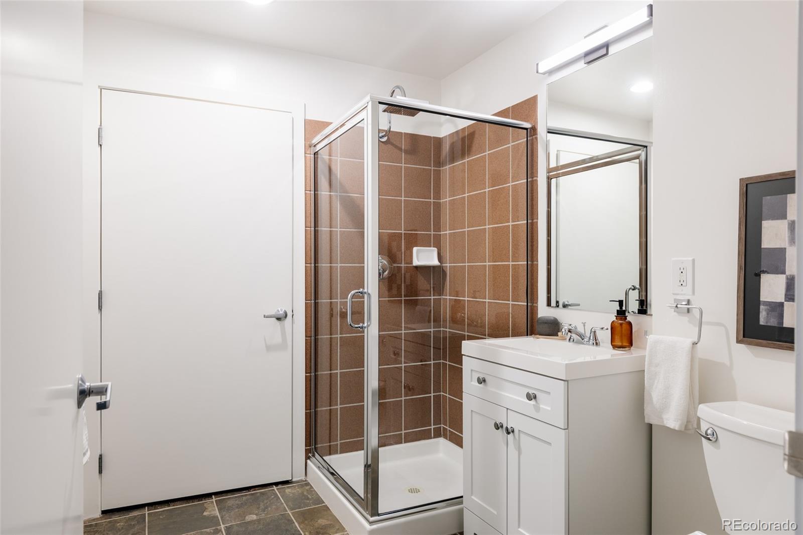 275 S Harrison Street Unit: 501