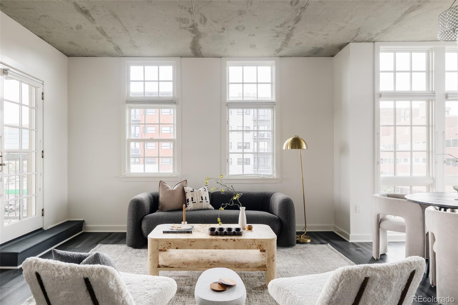 275 S Harrison Street Unit: 501