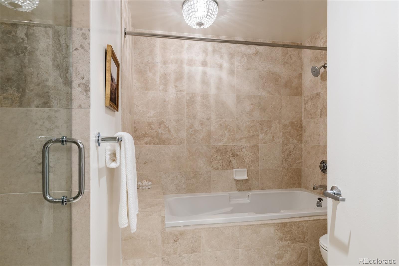 275 S Harrison Street Unit: 501