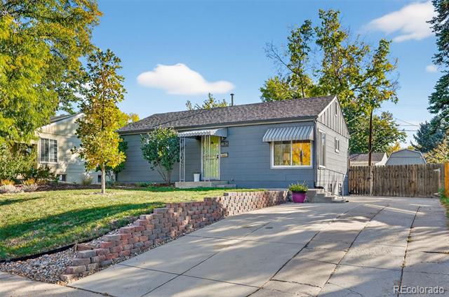 1834 S Dahlia Street