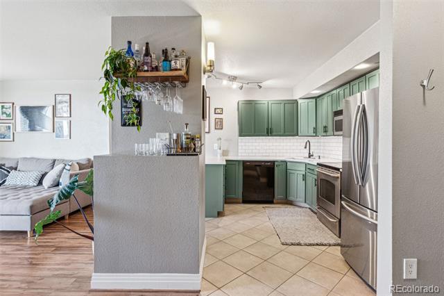 601 W 11th Avenue Unit: 311
