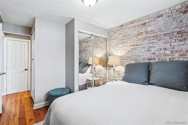 160 Jackson Street Unit: 5